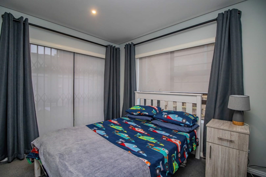 4 Bedroom Property for Sale in Island View Western Cape
